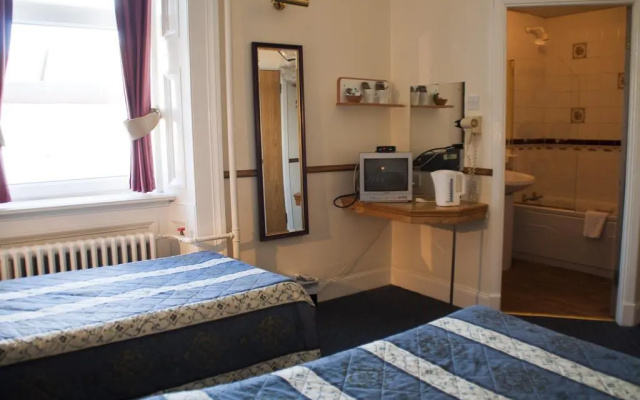 Queens Hotel