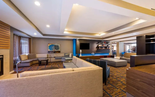 Courtyard By Marriott Detroit Novi
