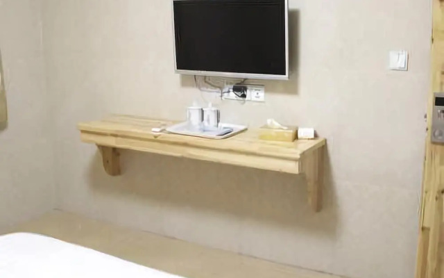 Pengcheng Hotel