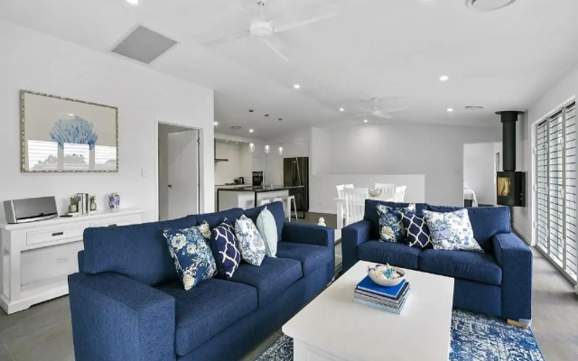 Angler Apartment