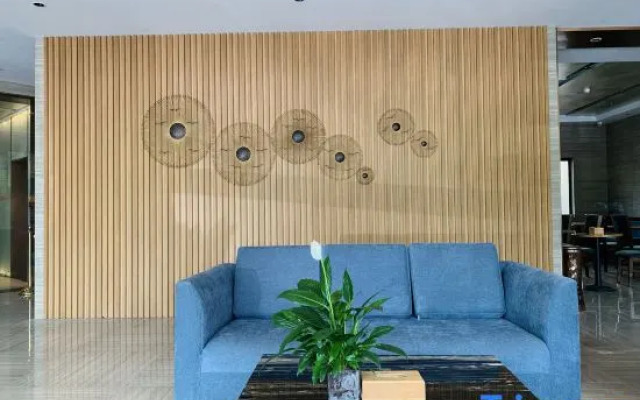 Huzhou Zhili Jialai Hotel