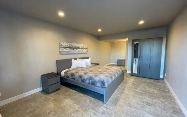 Towne And Country Motel