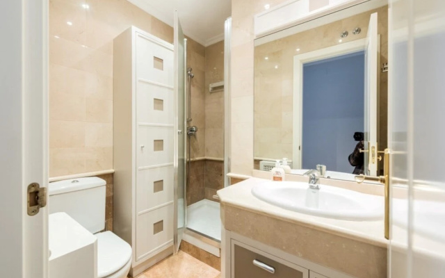 Guest Select Retiro