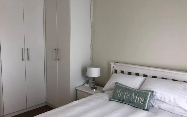 Onrus Family Holiday Home