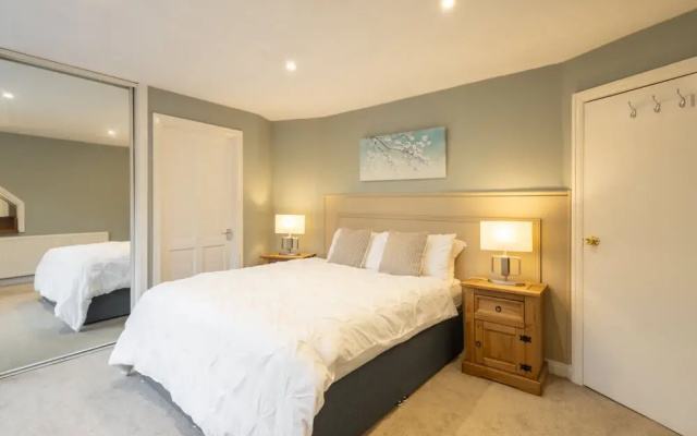Host Stay The Coachman s House