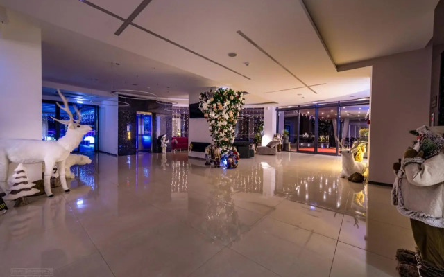 Laki Hotel	