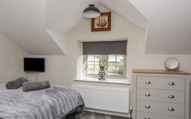 Lleiniog Cottage