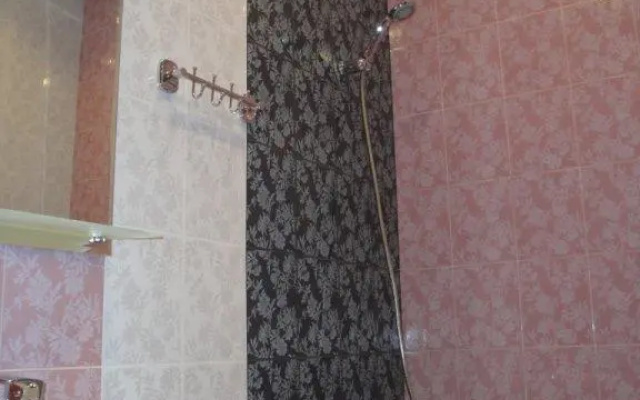 7 Kvadratov