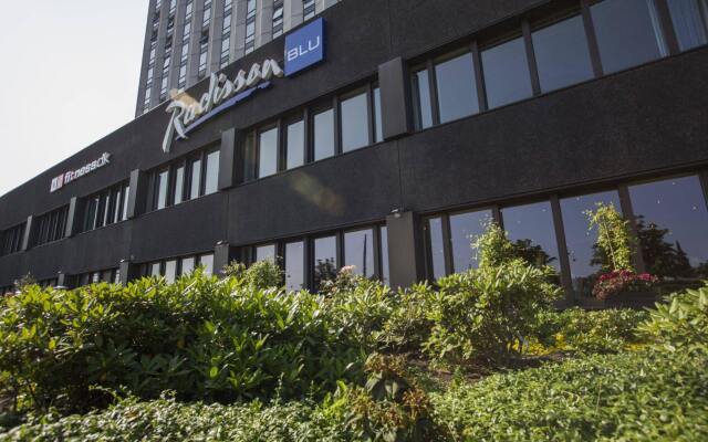 Radisson Blu Scandinavia Hotel, Copenhagen вид на фасад