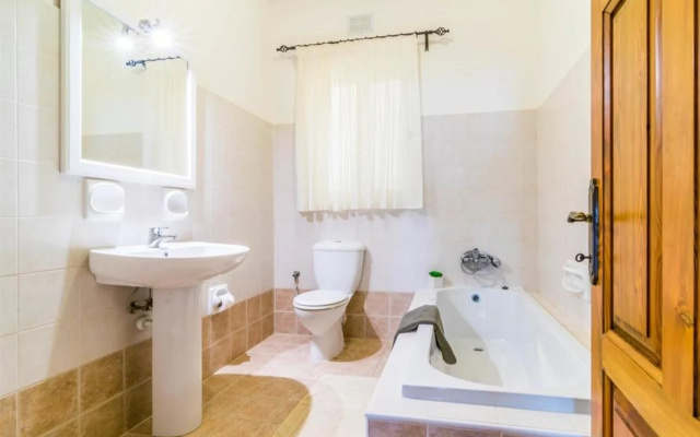 Ta Frenc Apartments