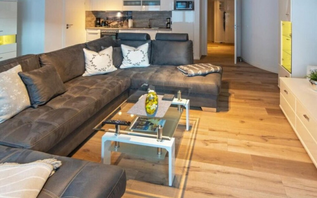 Beach Oasis Comfortable Holiday Residence