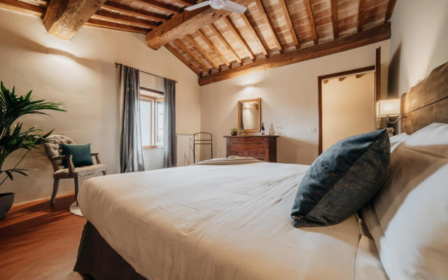 Agriturismo Palazzo Massaini "Cavarciano"