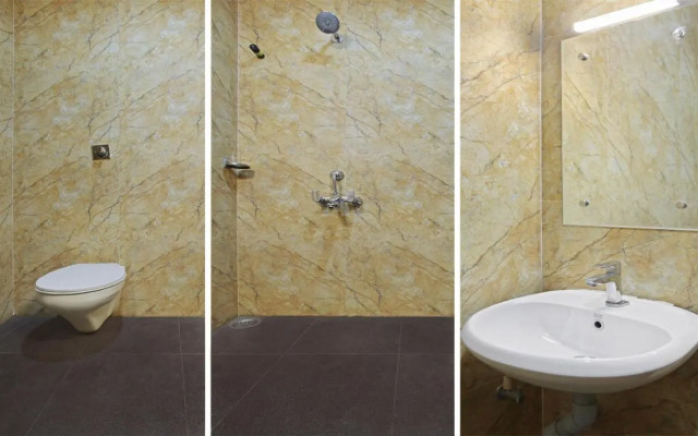 Itsy Hotels Jansi Residency