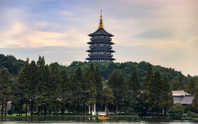 Elan Inn Hangzhou West Lake Hefang Street