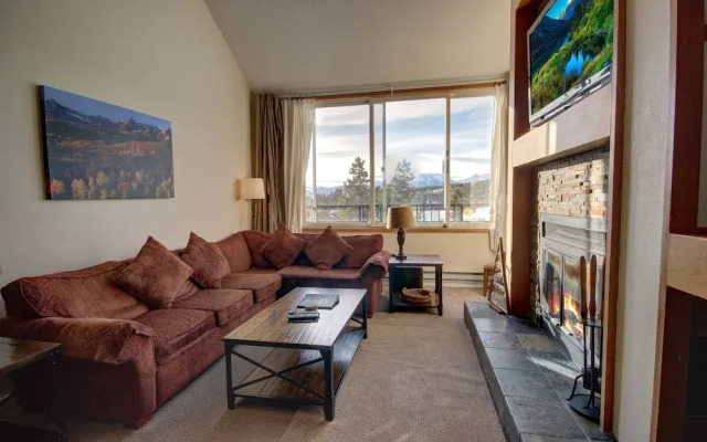 Pines 2129
