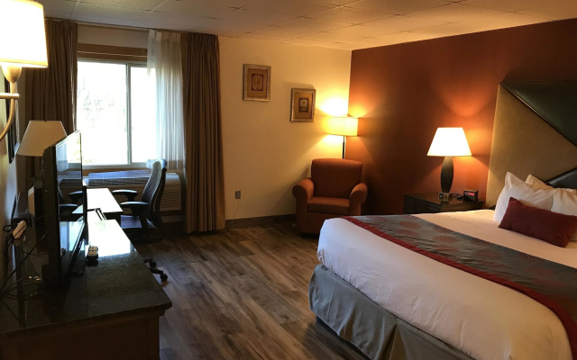 Ramada By Wyndham Albert Lea