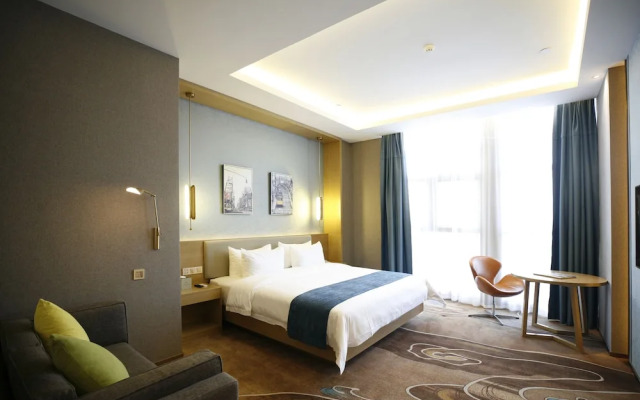 Manhatton Hotel Guangxi Univeristy