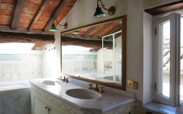 La Fata Apartment