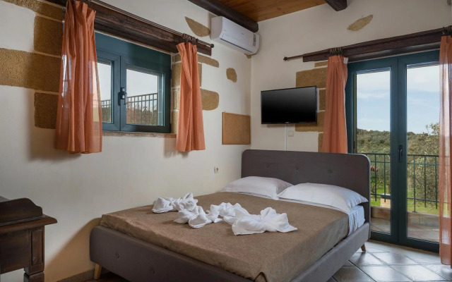 Athina Traditional Villa | Stalos