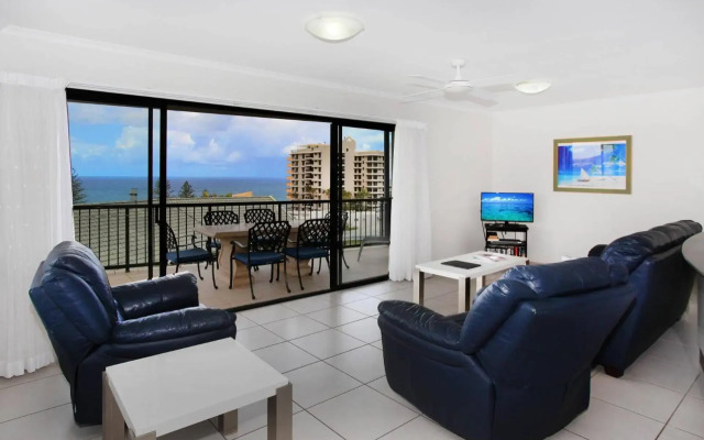 Unit 4 'Beaumont Sur Mer', Coolum Beach