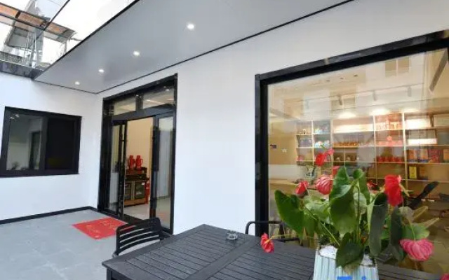 Jiuhuashan Hanju House homestay