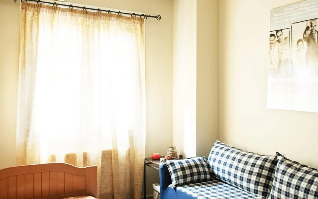 Bright 2 bedroom apartment in Exarchia