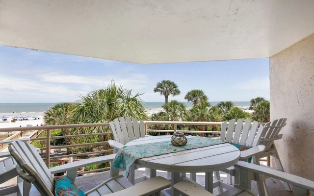 1206 Villamare Villas by RedAwning