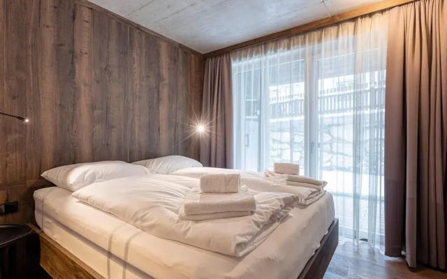 Premium Holiday Apartment With Sauna and Garden