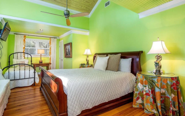 Blue Skies by Tybee Vacation Rentals