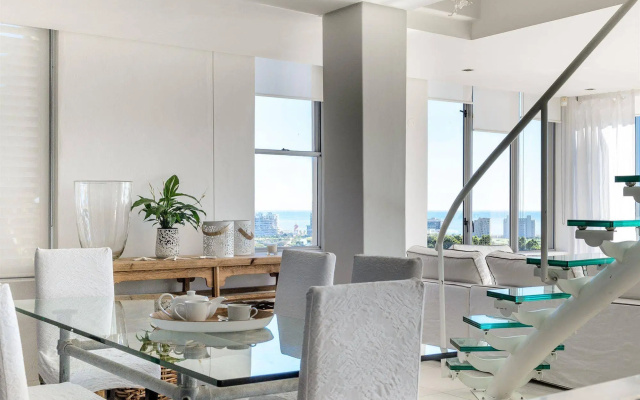 Latitude Luxury Penthouse