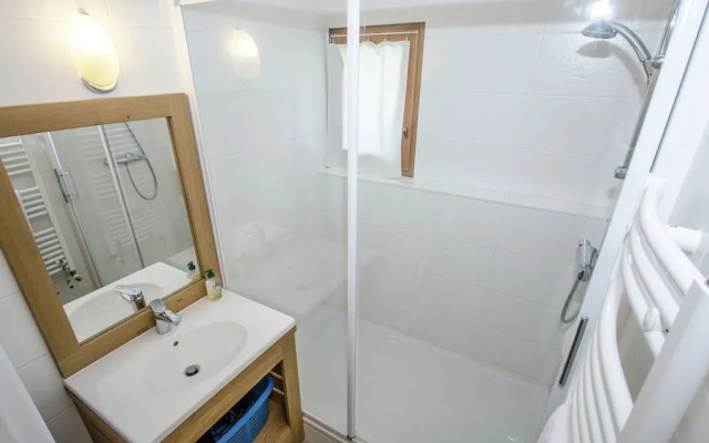 Boutique Apartment in Rhone Alpes With Balcony