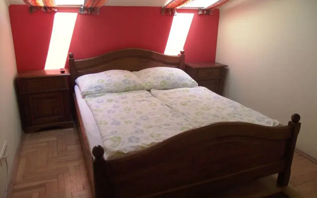 Pater Apartments