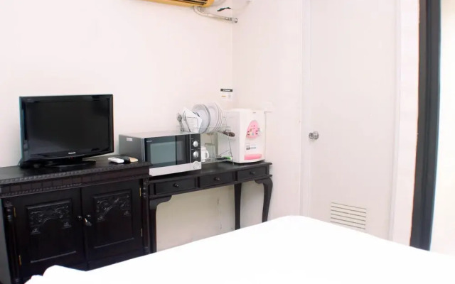 Comfort Studio (No Kitchen) At Metropark Condominium Jababeka Apartment
