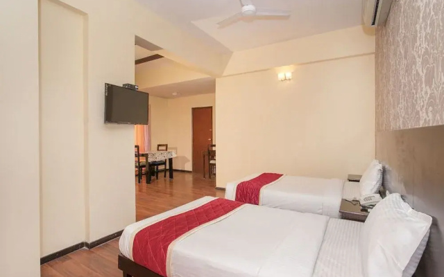 OYO 332 Hotel Melody Inn