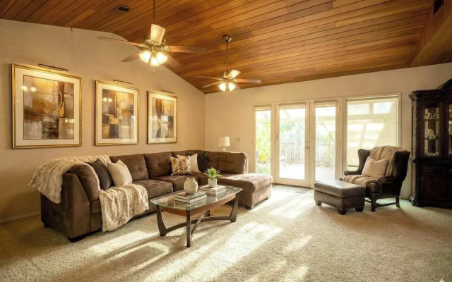 Mid-century Ojai Escape Hot Tub Serene Garden