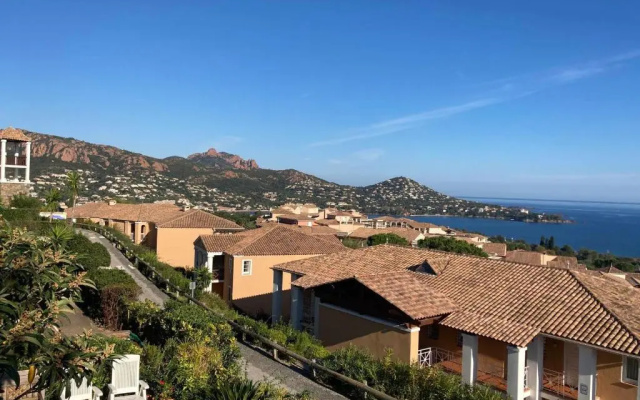 Appartement Saint-Raphaël, 3 pièces, 4 personnes - FR-1-504-591