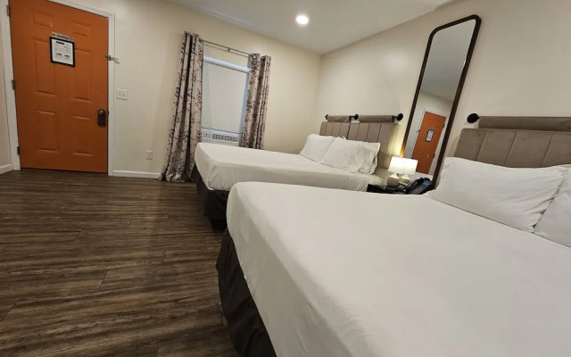 The Honey Bee Motel