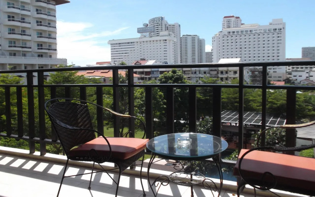 The Paradise Residence Condominum