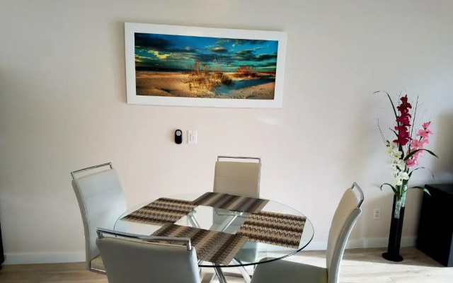 Gulf and beach view apartment 403