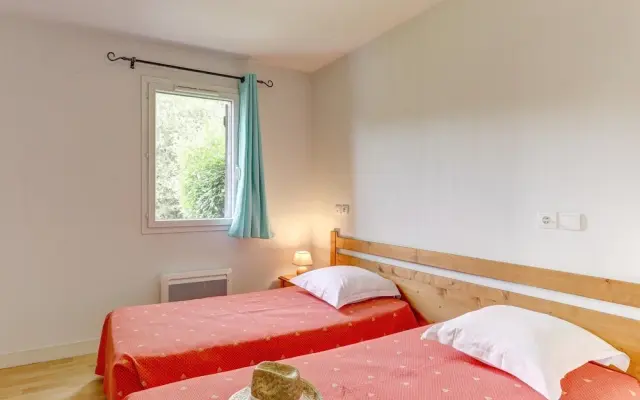 Accessible Apartment With Garden
