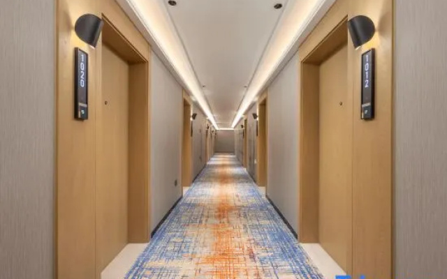 Park Hotel (Qingdao Chengyang District Government Vientiane City)