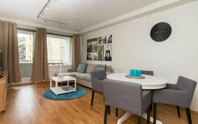 StayPlus Apt In Trendy Area WBalcony
