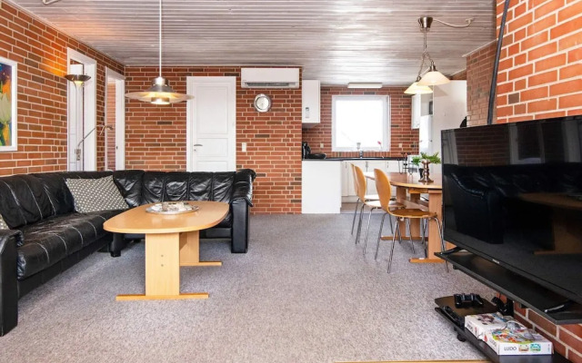 8 Person Holiday Home in Harboore-by Traum