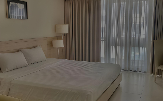 Nhi Phi Hotel