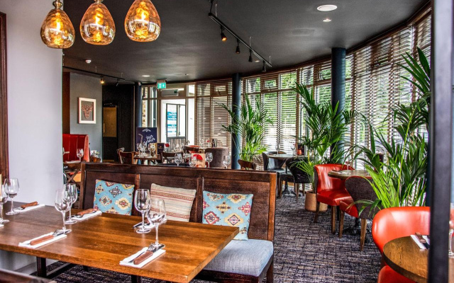 Harper's Steakhouse with Rooms, Haslemere