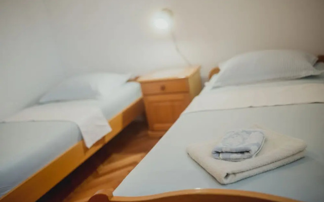 Apartments Antun