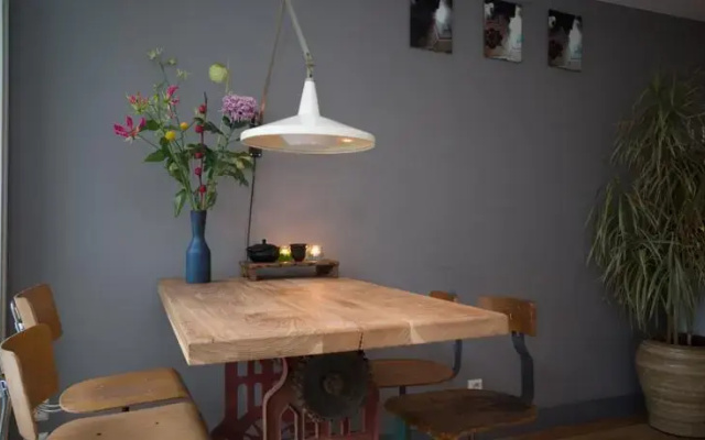 Haarlemmerdijk bnb