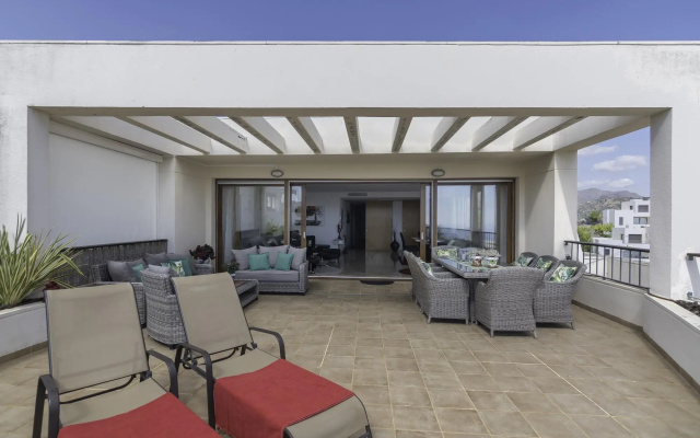 28039 - Great penthouse near beach