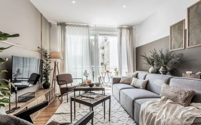 Boma - 2 Bedrooms and Terrace in Recoletos
