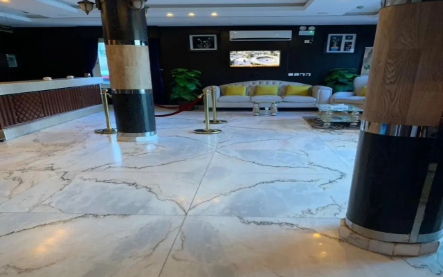 Golden Stone Hotel
